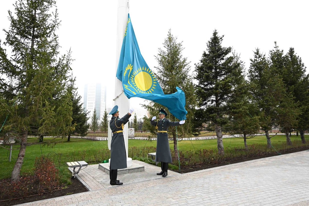 trtavaz's tweet photo. Kazakistan’da 25 Ekim Cumhuriyet Bayramı kutlanıyor.

https://t.co/h9Z3dlq9Qf https://t.co/imLWDrdtDi