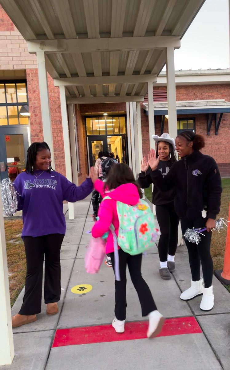 RVHS AVID tweet media