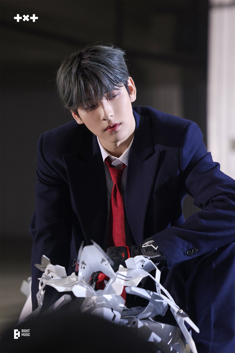 TXT 'The Star Chapter: SANCTUARY' - Concept 'KNIGHT' Photo Sketch 🏍️ #SOOBIN