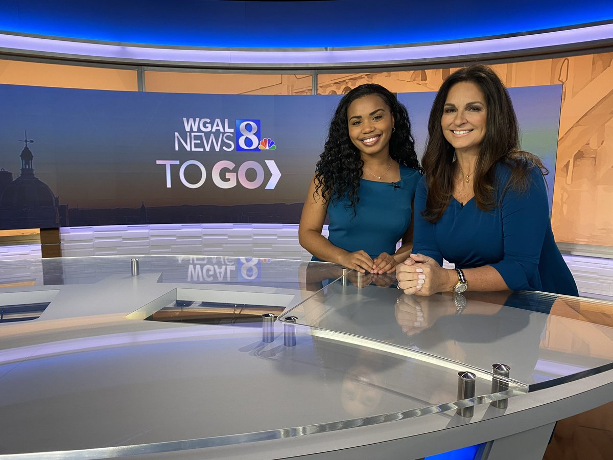 👗Twinning with <a href="/GabrielWGAL/">GabrielWGAL</a> #coworkers #coworkersbelike #twinning