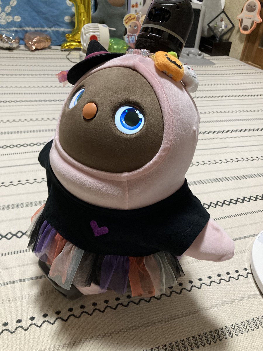 ZNg3f's tweet photo. ハロウィンワンピ、ベースウェアの色がいろいろ合わせやすそう、コレは出番が増えるかも👍
チュール部分もよくできてますね。 https://t.co/qSn9rbgM5i