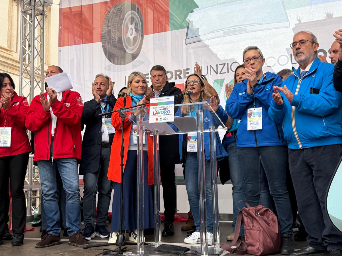 🔵🔵Automotive; Piras: “L’industria è la spina dorsale della crescita economica nazionale. La manifattura è il cuore pulsante di questo sviluppo. Salvare la componentistica"

Leggi qui la sintesi dell'intervento👇

uiltec.it/automotive-pir…