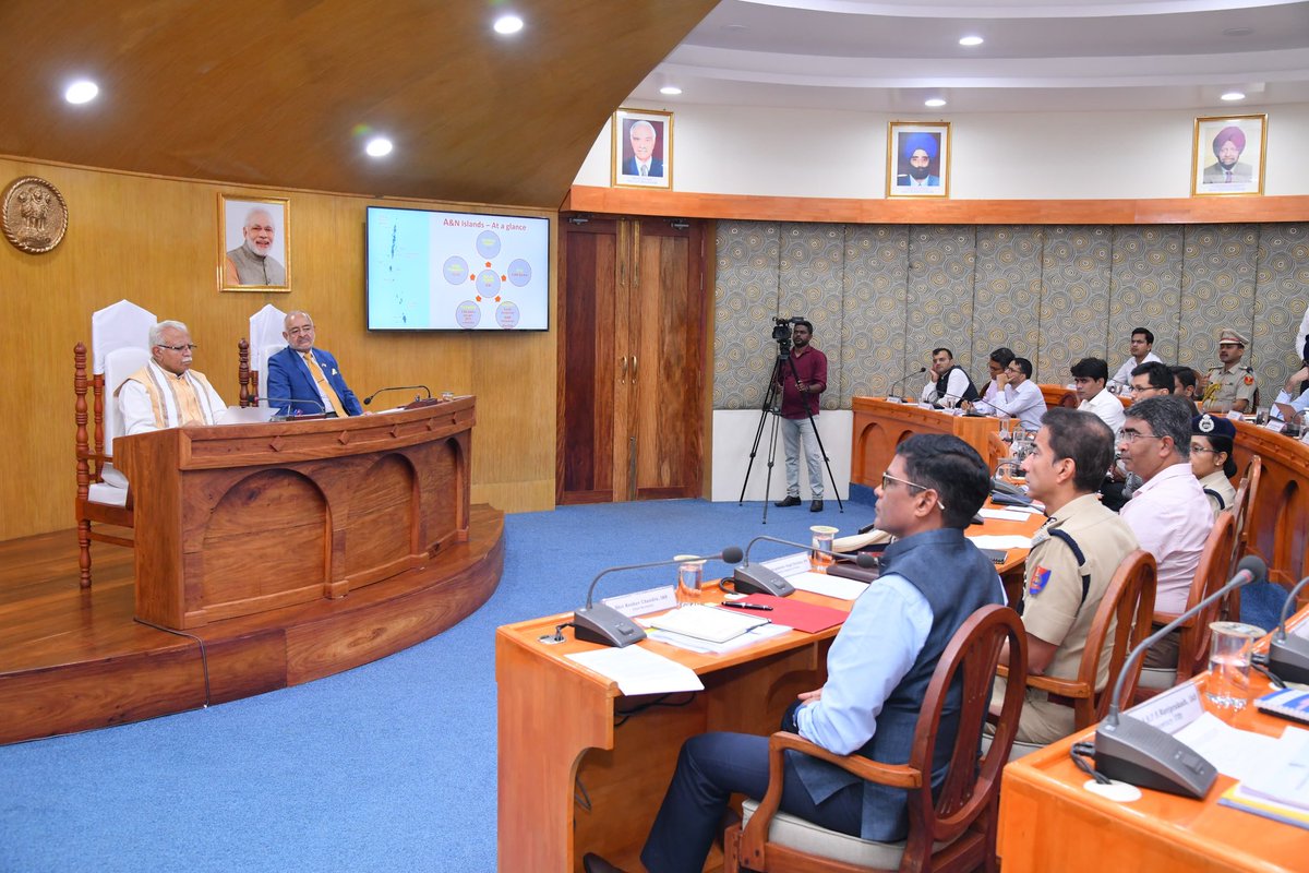 Hon'ble Lt Governor, ANI <a href="/Admiral_DKJoshi/">Admiral D K Joshi</a> mentioned that keeping in view the upcoming mega projects like Greenfield Airport etc, there is a need to create a comprehensive and holistic power solution that can solve the acute power demand.