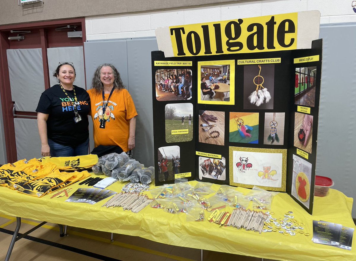 Yvan Brochu (@drbrochu) on Twitter photo Highlighting Tollgate programs at our Regional Secondary Information Session at J.C. Hill Elementary School Six Nations (Ohsweken) <a href="/GEDSB/">Grand Erie District School Board</a> <a href="/IndigenousEdGE/">GEDSB Indigenous Ed.</a> Highlighting Tollgate programs at our Regional Secondary Information Session at J.C. Hill Elementary School Six Nations (Ohsweken) <a href="/GEDSB/">Grand Erie District School Board</a> <a href="/IndigenousEdGE/">GEDSB Indigenous Ed.</a>