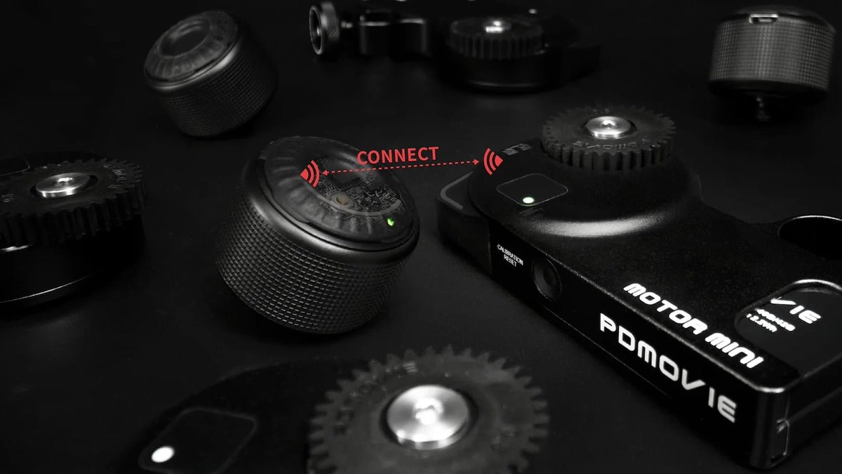 GadgetFlow's tweet image. The PD Movie Live Air 3 Smart LiDAR Autofocus System brings precise focus control to your shoots with advanced LiDAR technology. Perfect for filmmakers needing accurate, real-time autofocus. 🎥📸 #FilmmakingGear #LiDARTech #Cinematography 
thegadgetflow.com/product/pdmovi…