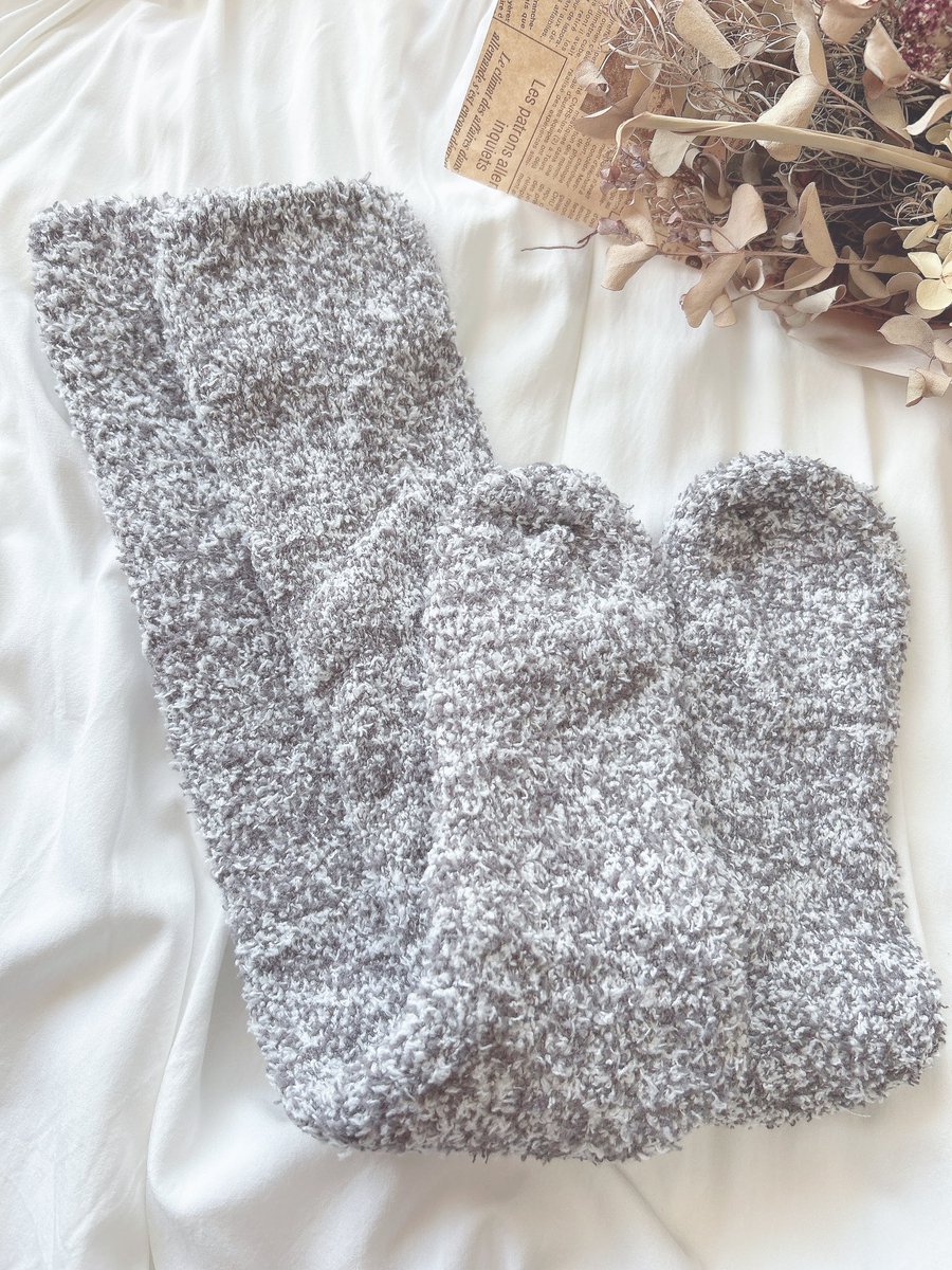 mikore26_'s tweet photo. ぽかぽかカイロソックス🧦赤外線放射セラミックを練り込んだ繊維で心地よくポカポカ♡締め付けなくふくらはぎまで温かくなってリラックス✨全国のドラッグストアで購入できるよ！

@Kairo_socks 

#PR  #ぽかぽかカイロソックス #ぽかぽかカイロハラマキ https://t.co/bI84OO6AaQ