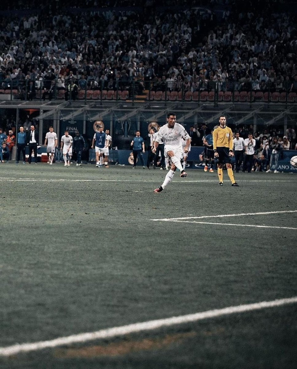 Real Madrid Pictures That Go Hard (@rmadridpix) on Twitter photo 