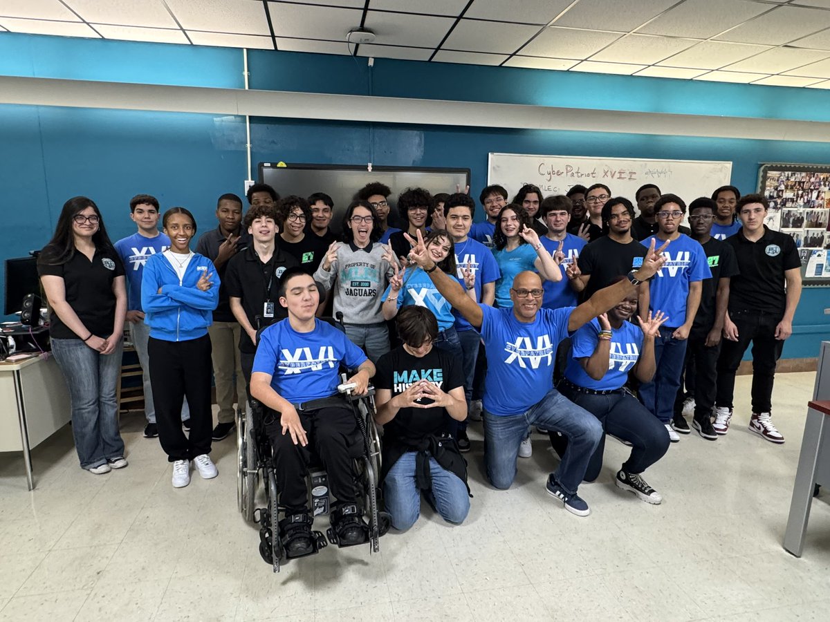 mlecITacad's tweet image. 2024 CyberPatriot XVII! MLEC in da house for Round! Let’s go Jaguars! @MLECJaguars @MLECPrin @CTEMiami @NAFMiami @NAFCareerAcads @drldiaz