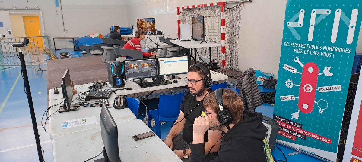 Gamepads_'s tweet photo. En direct sur Twitch https://t.co/dqRBEZM9hB pour les finales de la Cherbourg Games Week ! 
#jeuxvideo #cherbourgencotentin https://t.co/O0EWoe6Zj6