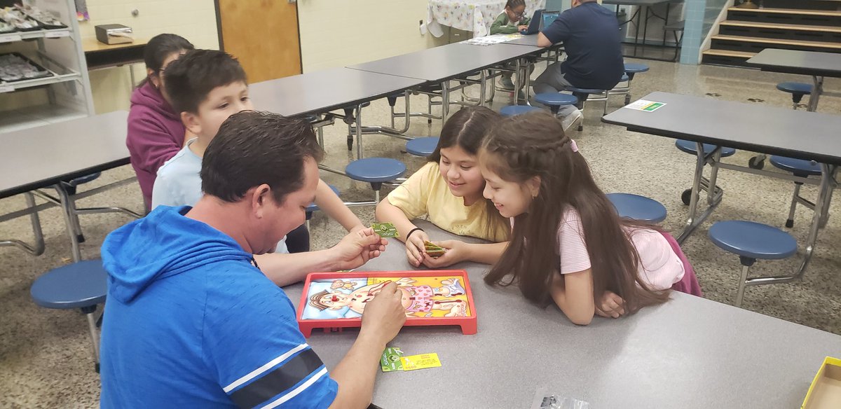 Our family engagement night was a success! Our families were able to play games with each other and staff members while listening to music and enjoying each others company. It was loads of fun! <a href="/BellwoodBulldog/">Bellwood Bulldogs</a> @ccpsinfo #bridginghomeandschool