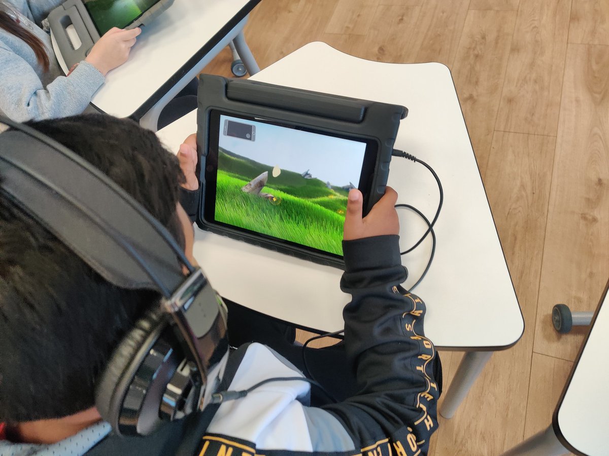 bibliotecaEPB's tweet photo. Volven os videoxogos á biblioteca, ENRE2 EPB está de volta! #ficcióndixital #bescolaresgal #bescolaresgalabertas https://t.co/0wB07MZaT6