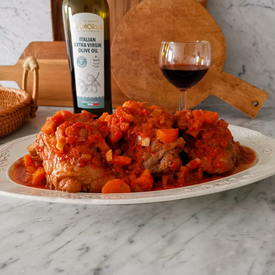 tastewithgusto's tweet image. My mum used to make this #PolloAllaCacciatora (zurl.co/ZIh1  ) for weeknight dinners, filling our home with the comforting aroma of tomatoes, herbs, and tender chicken. Every bite felt like a warm hug.🫂
Ready to recreate that same comfort together? Comment 💚 below.