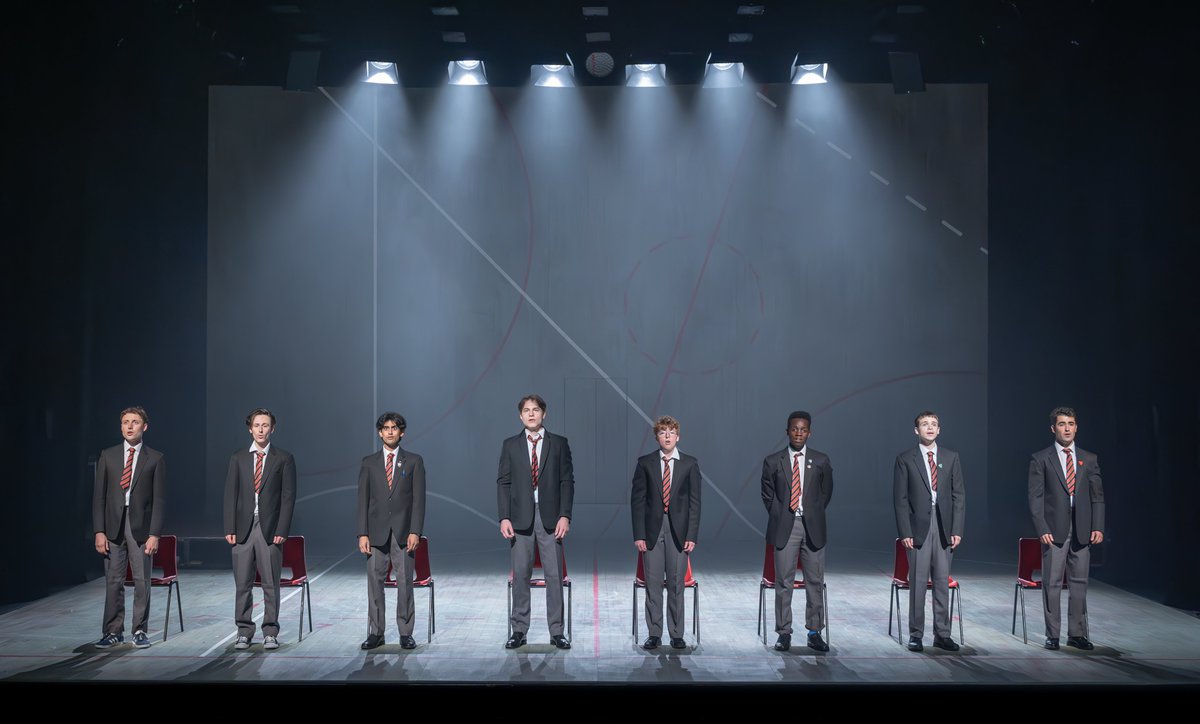 mi_workshops's tweet photo. The History Boys - 20th Anniversary UK Tour. This beautiful set designed by Grace Smart has continued to work hard for the actors on such a famous story. Check out the latest news on our website for start to finish pictures. Photo Credit: Marc Brenner https://t.co/stlI24eELS
