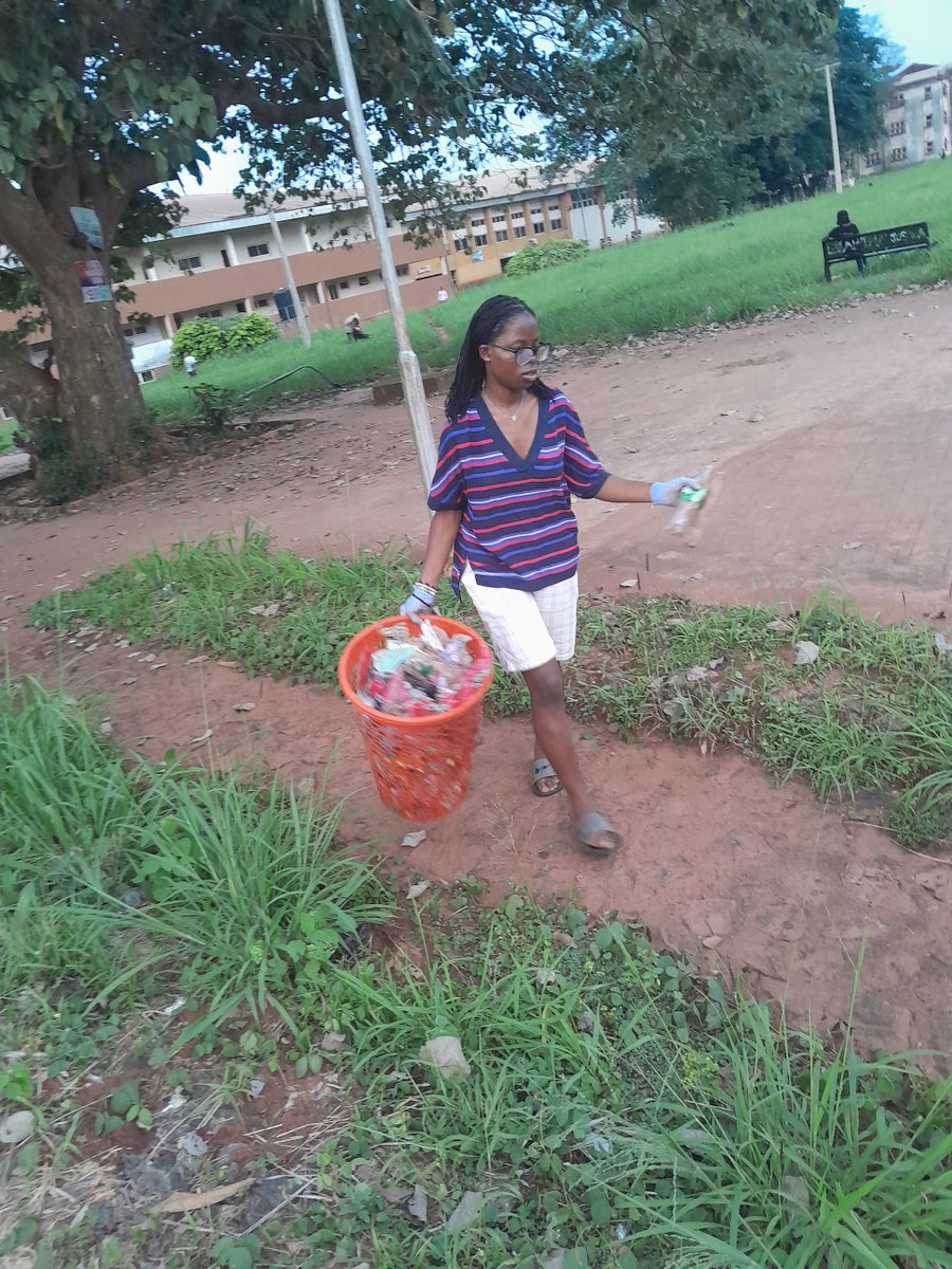 The_ama_'s tweet photo. “I’ve just reached a new level for my @DeCleanupNet NFT! 🌟🍀 

Want the same? Do a cleanup, submit proof, and mint your rewards! Reach new levels of impact with bigger Impact Value and DCU points 🧤🌿 https://t.co/tMgbKhq8cA https://t.co/fZcYfJmi5S