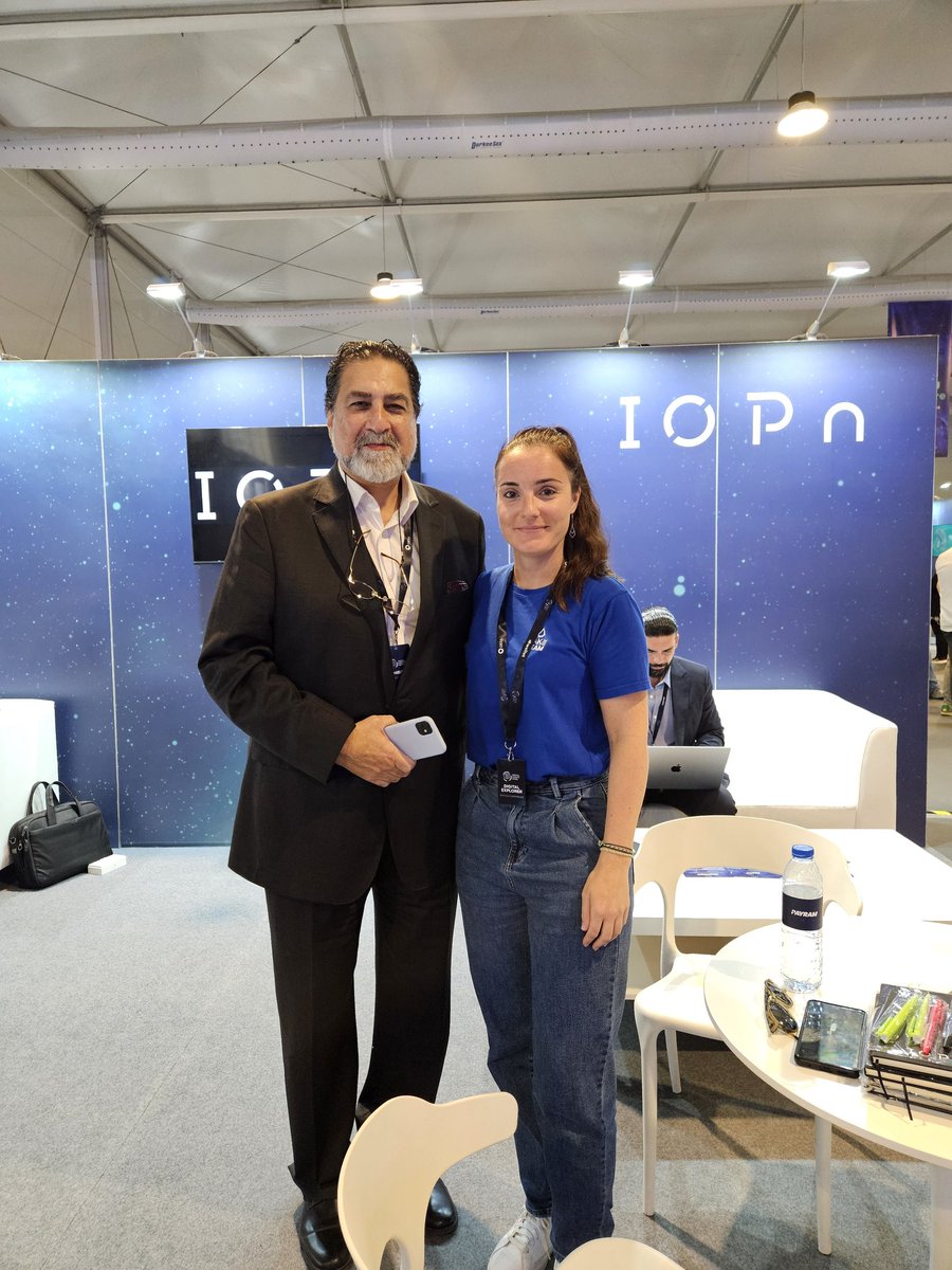 lake_lak3's tweet photo. 🌟 Our COO, @Laetitia_Lak3 is attending the RAK DAO Conference 🇦🇪, connecting with Key Leaders in the Web3 Space.

Meeting with the RAK DAO team and exploring incredible new opportunities has been truly inspiring! 🤝🔥

The conference features insightful panels, great speakers, and the presence of UAE government officials and investors—making it a fantastic choice to attend today. 👌

Stay tuned—we’ll be sharing Laetitia's interview 🎙 from the event!  

#LAK3 #RAKDAO #Blockchain #Web3 #UAE #RWA #Water