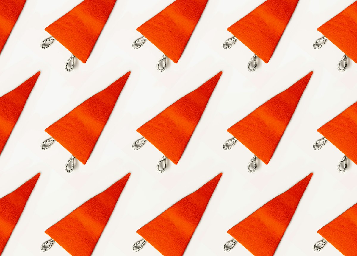 When signing a copier contract, it’s important to watch for potential pitfalls that could lead to unexpected costs and complications. Here are 5 Copier Contract Red Flags to be aware of:

atlanticbusinessinteriors.ca/blog/5-copier-…