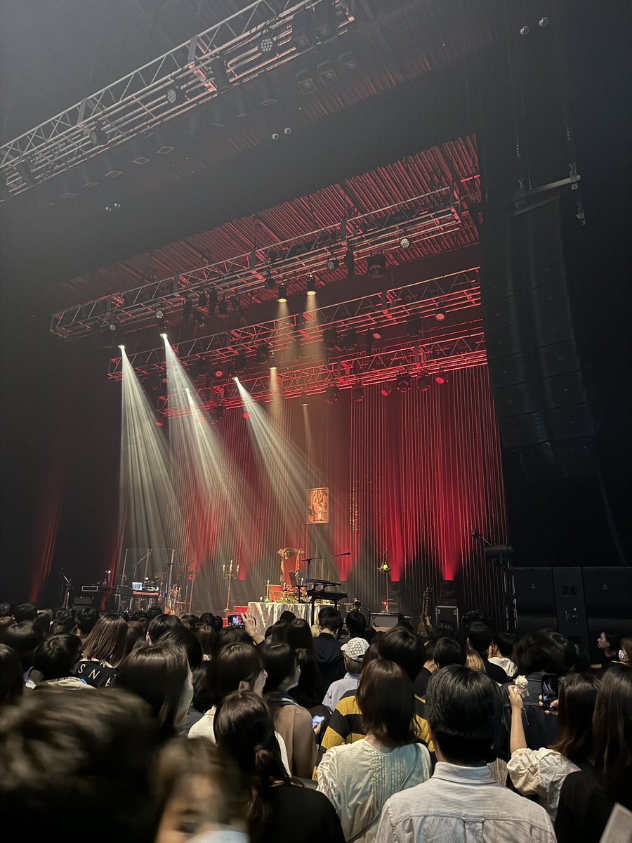 opheliaccccc's tweet photo. こんなに自分の名前が演出に出てくる日があるとは…（曲がwarbear→GGというところもまずアルバム見た時点でびっくり） https://t.co/Ilwf7hIrXE