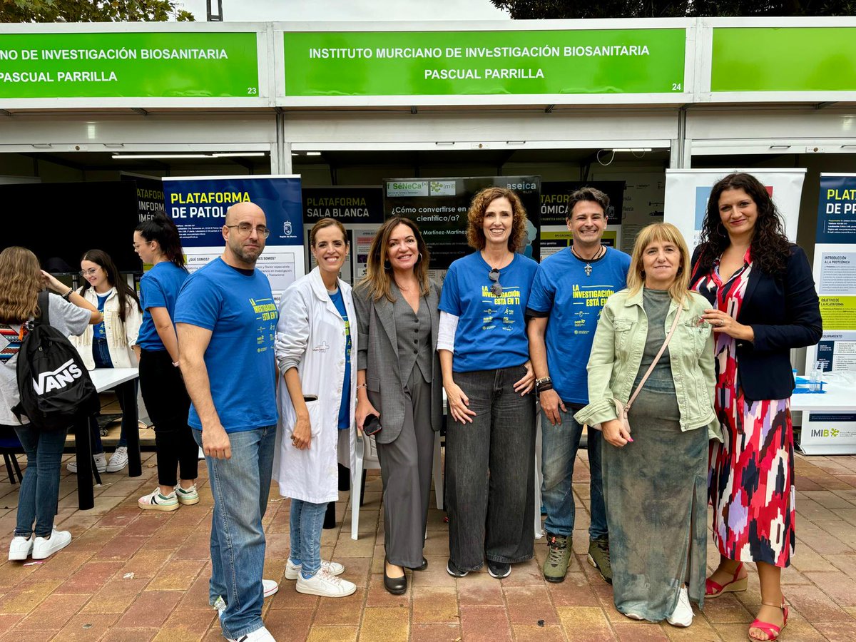 Divulgando la Ciencia que hacemos en el <a href="/IMIB_RMurcia/">Instituto Murciano de Investigación Biosanitaria</a> en la Semana de la Ciencia y la Tecnología #SeCyT24. Gracias a todos los que se han acercado a nuestro stand esta mañana, porque he visto mucho futuro en nuestra Región.