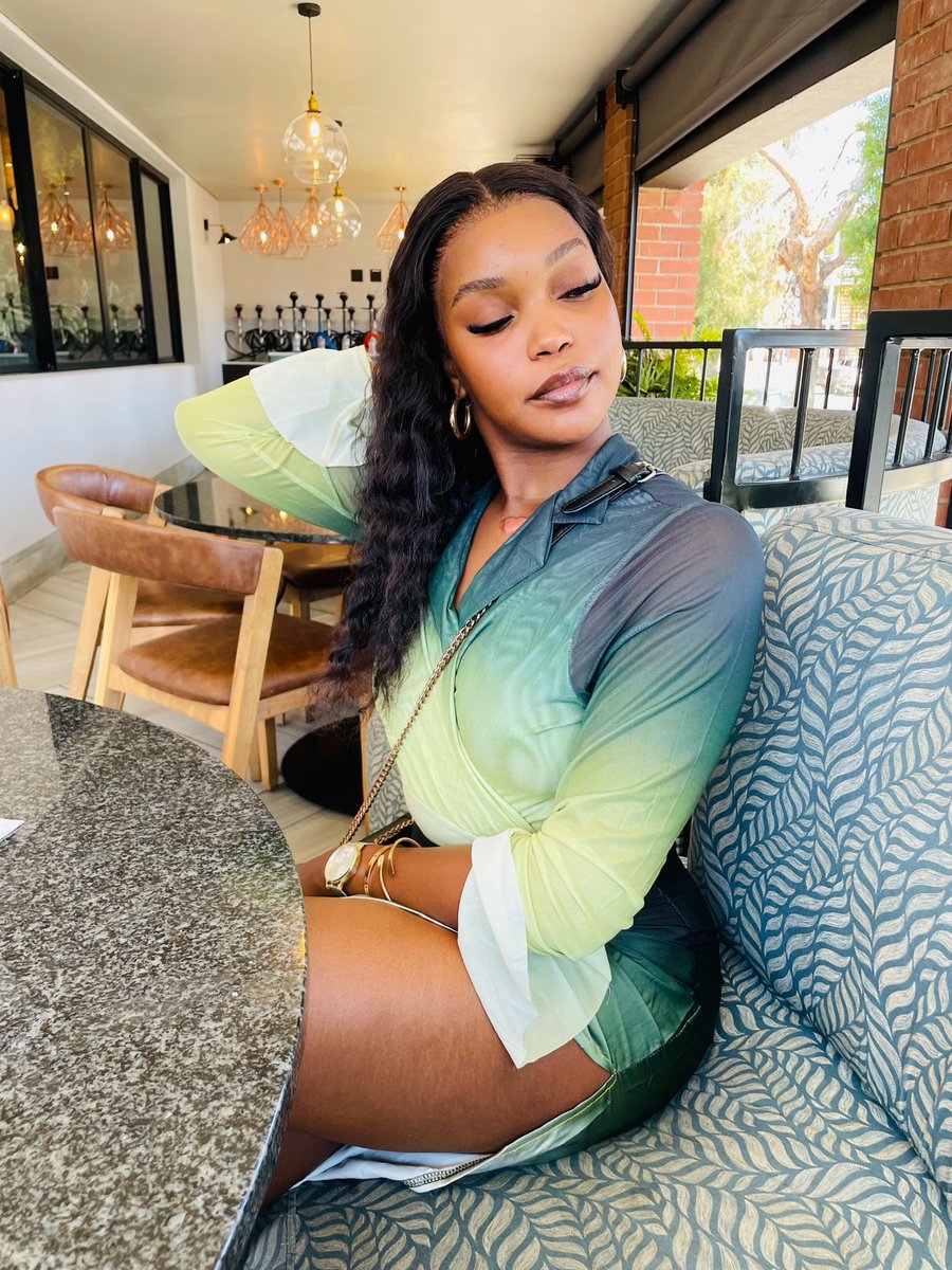 akreana_'s tweet photo. Vitamin Green🍏 https://t.co/8kz3C19yOZ