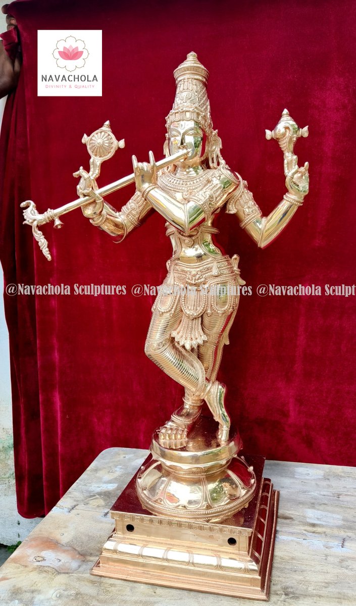 Navachola's tweet photo. Each our work that speaks volumes about our artisanry skills and spiritual heritage.
Real Southindian BRONZE ART all the way from the LAND OF CHOLA!!
Mobile/WhatsApp 91 9095121179.
Pic: 3 Feet Height- Shri #Venugopala Swami-recent delivery to Sri Sathya Sai Vaatsalyam #Bangalore https://t.co/M9uojn6mjp
