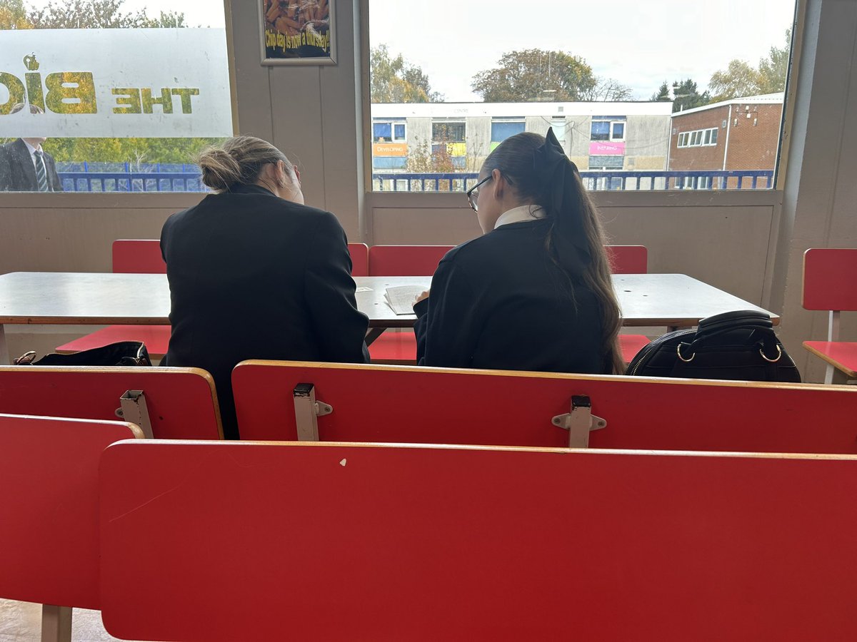ReadingPenketh's tweet photo. One of the best parts of my week - reading buddies as part of @DofE @PenkethSchool https://t.co/oMC2i0InUv