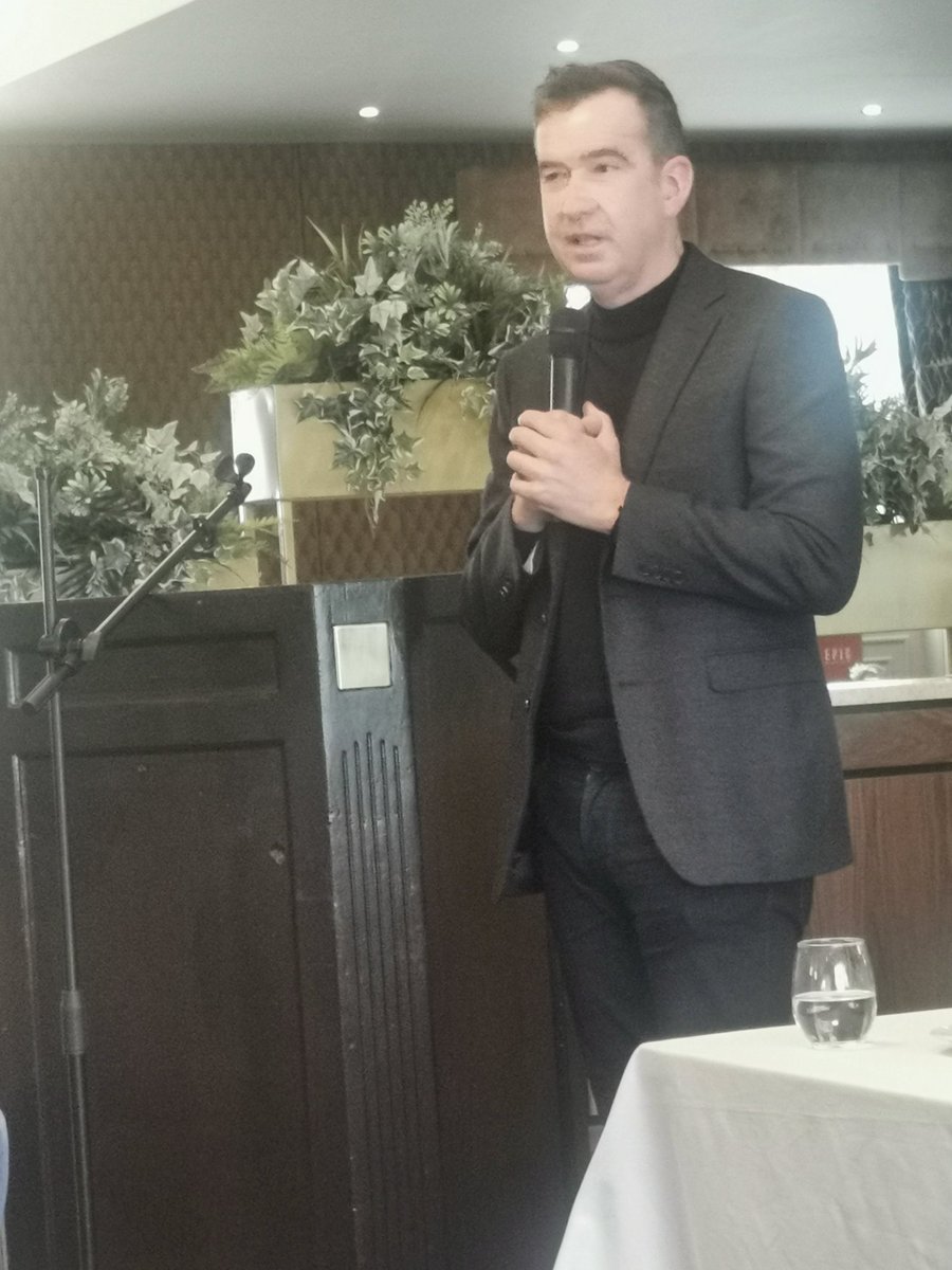 NealonsGuide's tweet image. Predictions in the current US election is a mug's game  former @rtenews journo Mark Little told @aejireland today.