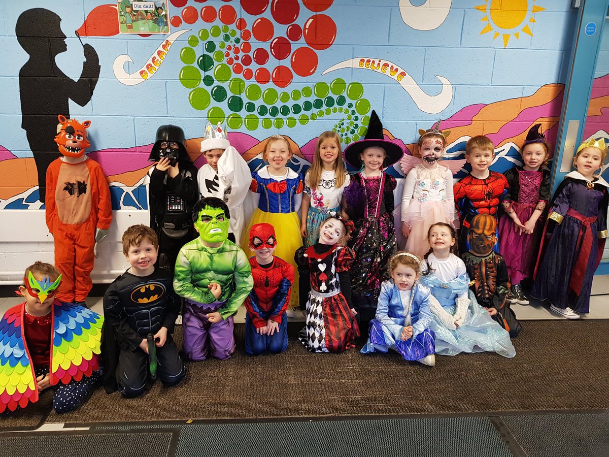 msrigbysclass's tweet photo. HAPPY HALLOWEEN! @followstannes https://t.co/hXSj20kkJg