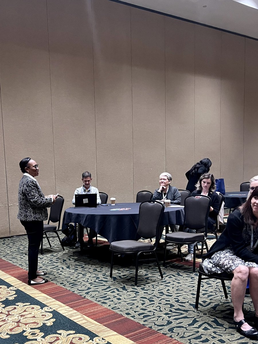 LisaPearceEdS's tweet photo. I’m so glad we got to do this! Thank you @Kennedy7K for inviting me to present with you at the Ga Counsel for Social Studies!! “Navigating the Tides of History” How to utilize CFA/benchmark data and dynamic resources with @GPBEducation @GASocialStudies #HenryStrong 🙌🏽🐾 https://t.co/J3Ded8sJgv