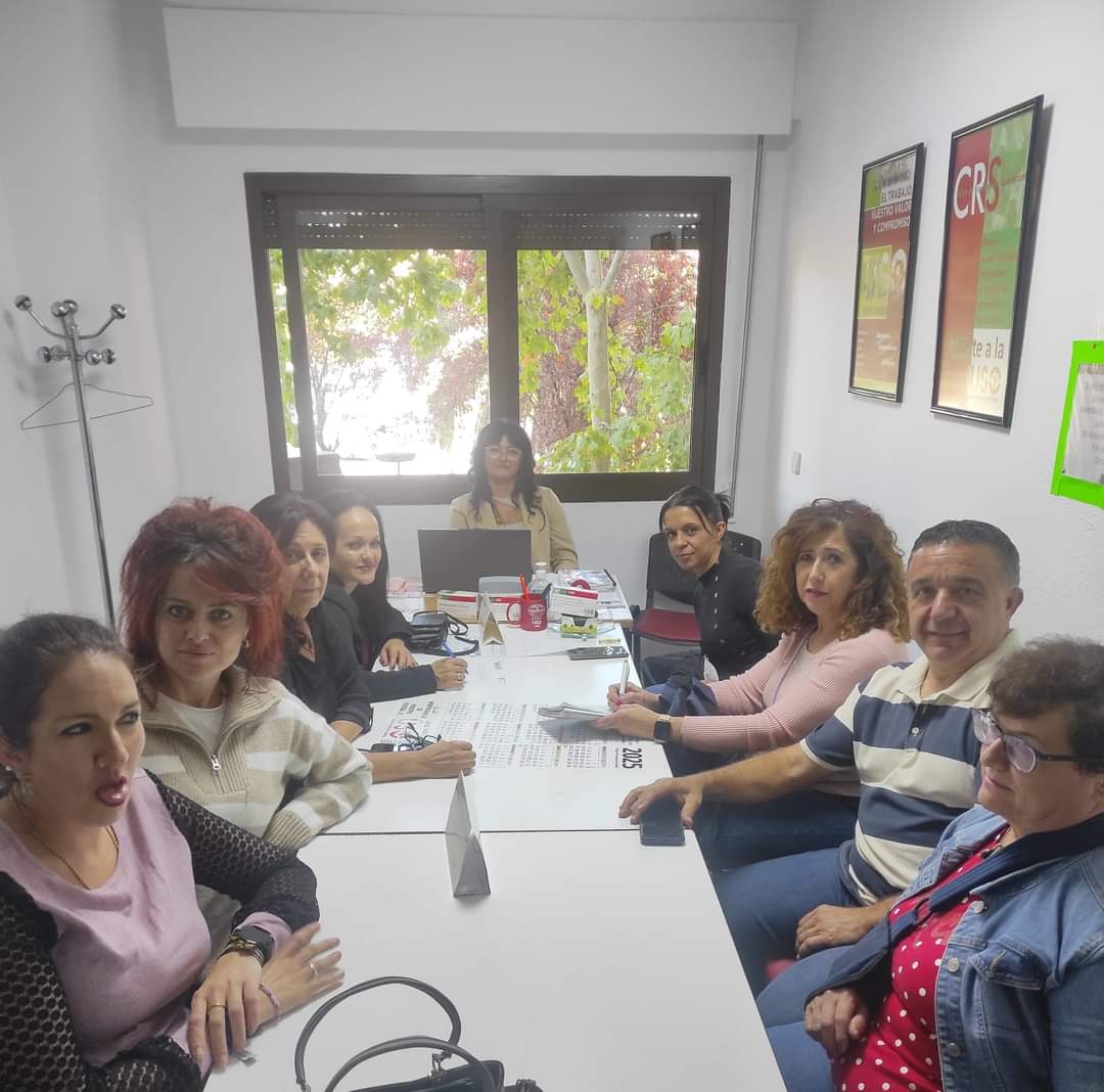 👉🏽 Ayer en <a href="/usojaen/">usojaen</a>,  se reunieron las delegadas y delegados del comité de empresa de Jabalcuz Dependencia. <a href="/FACUSOANDALUCIA/">FAC-USO Andalucía</a> 
👉🏽Tras un amplio debate, se plantearon acuerdos y propuestas para mejorar las condiciones laborales todas las personas trabajadoras. <a href="/USOAndalucia/">USO-Andalucía</a>