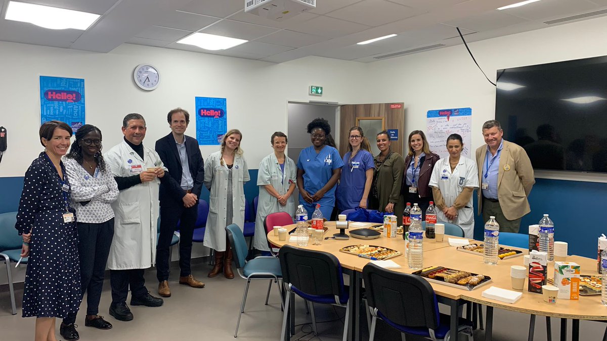 HELLO TRIAL : Lead by example at the Saint-Louis Hospital, Paris, with the Hospital leadership giving emphasis to team’s initiatives and learning skills.