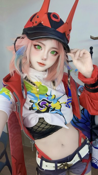 Twitterのコスプレ画像16