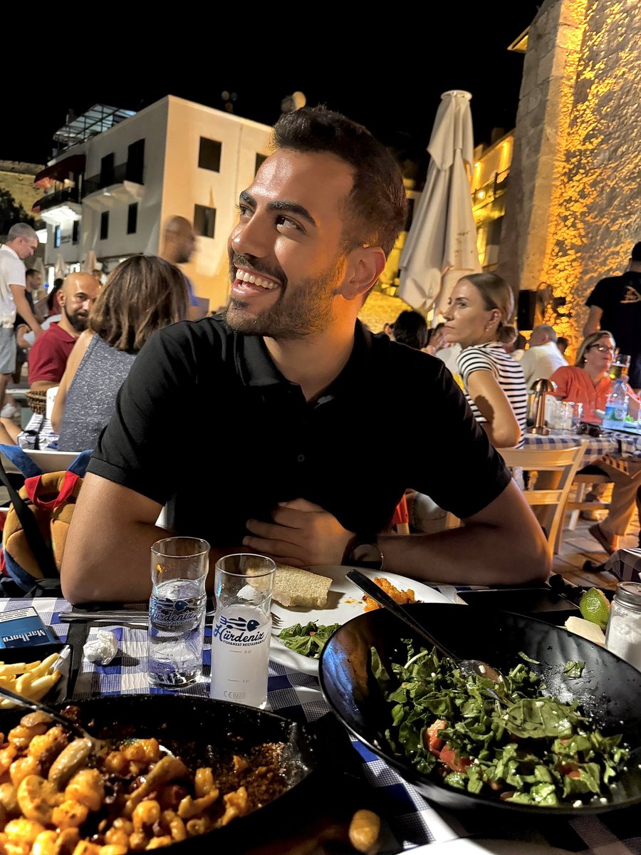 MSorgulu's tweet photo. Hâlâ hayattayız ve yıldızlar gökyüzünde ✨ https://t.co/oBAIPW4THq
