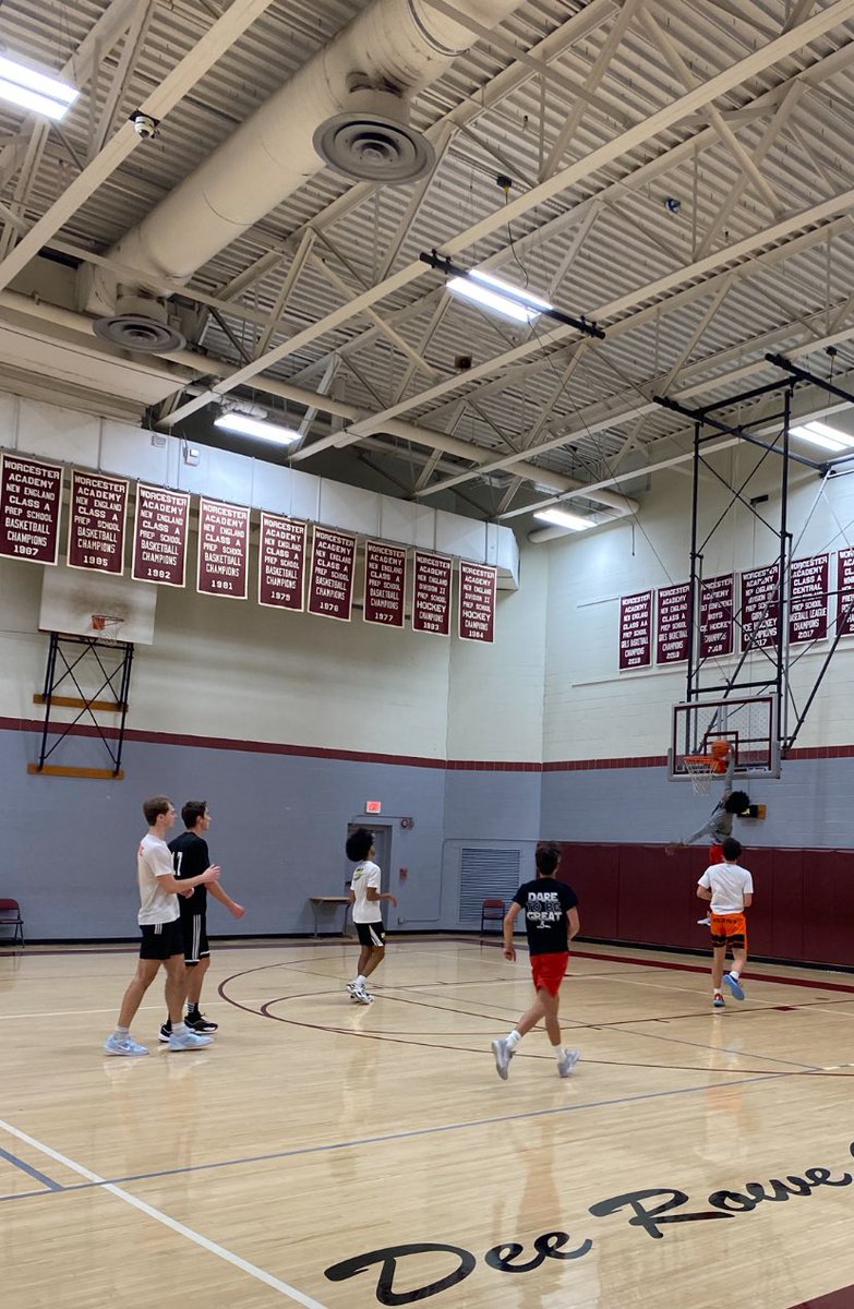 Super Preps Hoops (@superpreps) on Twitter photo These guys hit more shots before breakfast than most people do all day! <a href="/WA_VBB/">Worcester Basketball</a> These guys hit more shots before breakfast than most people do all day! <a href="/WA_VBB/">Worcester Basketball</a>