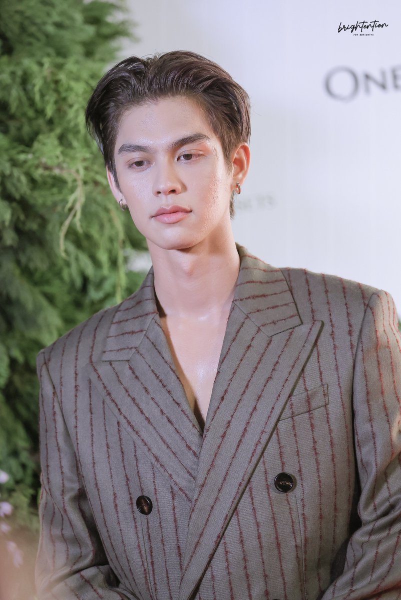 brightention97_'s tweet photo. 241025

ㅡ ✨

long time no see,
i miss you 🤍

OneBangkokxBRIGHT
#bbrightvc @bbrightvc 
#OneBangkokxBRIGHT
#OneBangkok #TheHeartOfBangkok #LetOurHeartsBeatAsOne #OneBangkokPeople https://t.co/oWHpUi3xjS