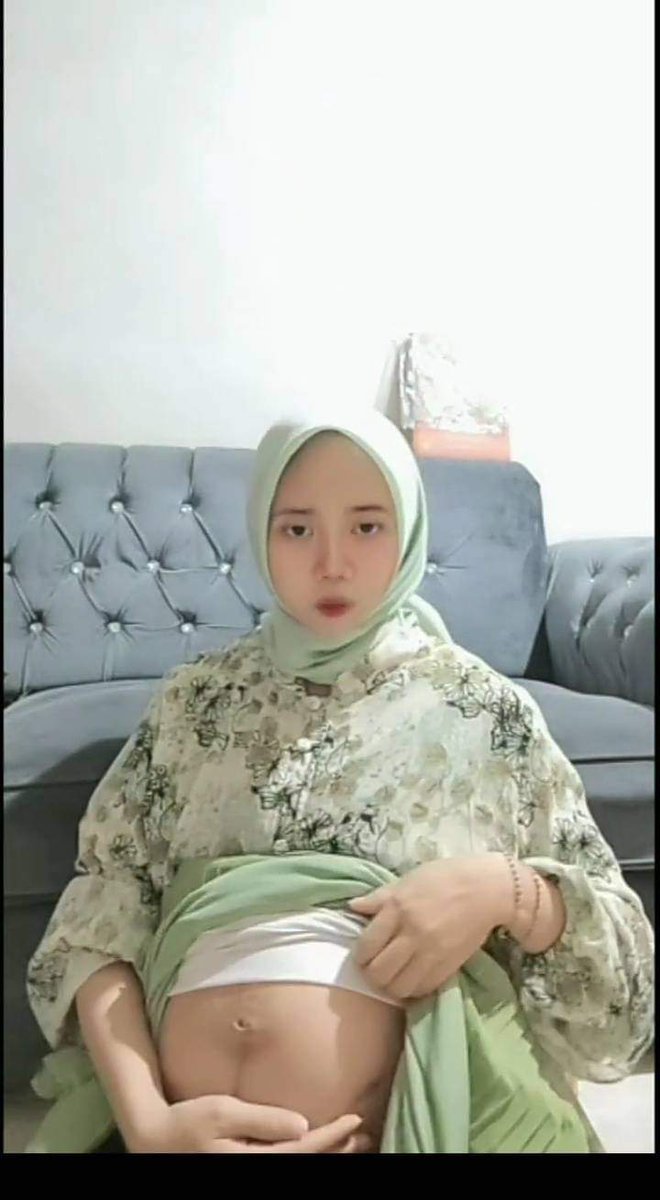 ajinomiyo's tweet photo. Ouh ini yang viral itu yang di gilir rame-rame disembur didalem pantesan perutnya besar banget soalnya hasil rame-rame
https://t.co/4a4GVsz0DU
#jilbob #bumilhijab #Gilir #bojakbar #bumilcantik #bumilcantik #bumilhot #bumilreal #bumilbo #SANGEE_AAAAAAAAA #GB https://t.co/jvijUtEasl