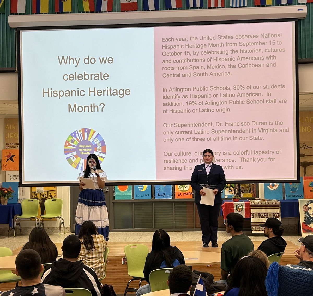 APSVirginia's tweet image. Fantastic student-led celebration of Hispanic Heritage Month #APSHHM @APSCareerCenter @Margaretchungcc @ACCDiversity @ACC_EL_Inst #OneTeamOneAPS @dulceAPS
