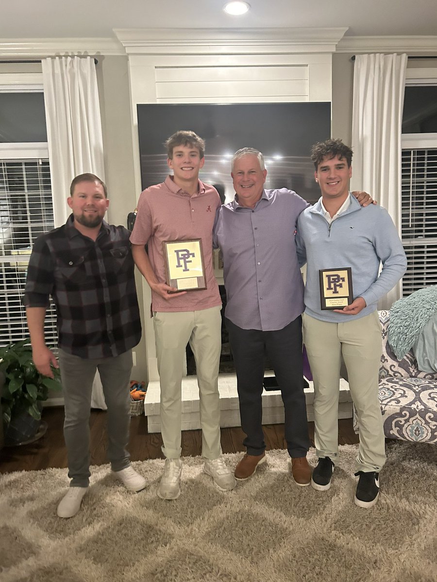 PFHS Golf tweet media