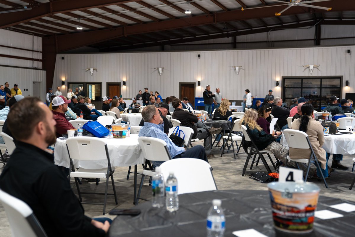 LoadTrail's tweet image. Last Thursday, we hosted our first annual Dealer Success Workshop, and what an incredible experience it was! A huge thank you to everyone who joined us and made it such a success! 📷
#LoadTrail #HaulingToSuccess #TrailerDealers #BuiltStrong #PremiumBuiltTrailers