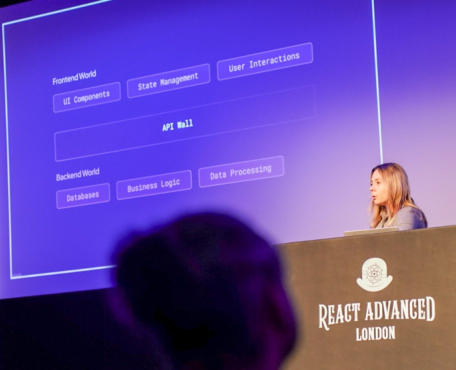_delp_'s tweet image. @ReactAdvanced #reactAdvanced @aleksandrasays DB's with front-end react.
Fairly comprehensive overview