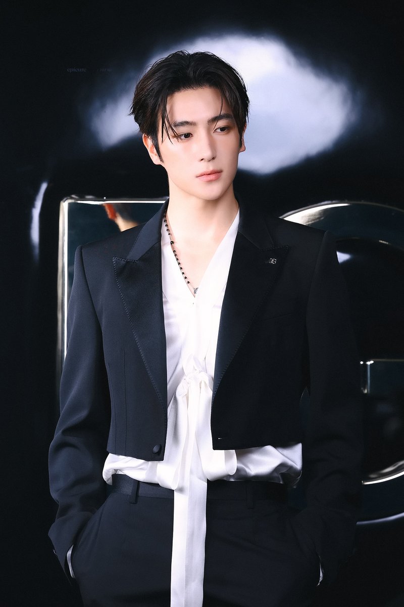 241024 <a href="/dolcegabbana/">Dolce&Gabbana</a> 
#현재 #이재현 #HYUNJAE