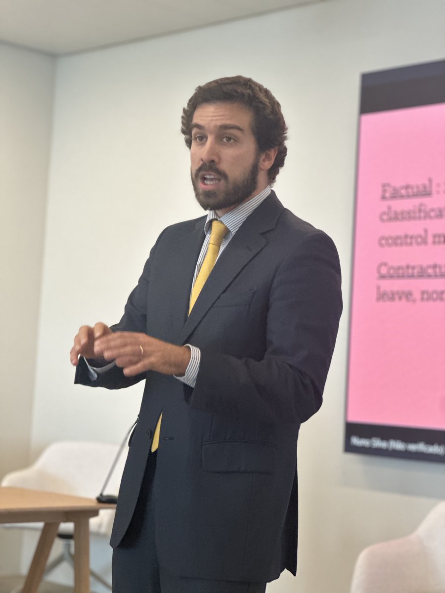 Giovanni De Gregorio (@g_de_gregorio) on Twitter photo 🎙Third keynote at the IV Digi-Con Conference with Nuno Sousa e Silva discussing secrecy and AI. An interesting conversation on questions related to ownership, power and the constitutional foundation of trade secrecy <a href="/The_Digi_Con/">The Digital Constitutionalist</a> <a href="/CatolicaGlobal/">Católica Global School of Law</a> 🎙Third keynote at the IV Digi-Con Conference with Nuno Sousa e Silva discussing secrecy and AI. An interesting conversation on questions related to ownership, power and the constitutional foundation of trade secrecy <a href="/The_Digi_Con/">The Digital Constitutionalist</a> <a href="/CatolicaGlobal/">Católica Global School of Law</a>