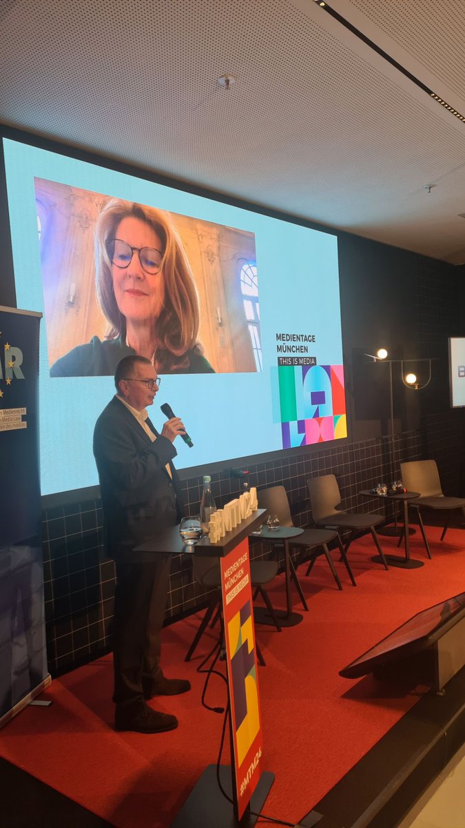 Heike Raab (@heikeraab) on Twitter photo Es gibt viel zu erzählen, zur Reform des öffentlich-rechtlichen Rundfunks. Wir haben zwei Jahre daran gearbeitet, den öffentlich-rechtlichen zukunftsfest, moderner, digitaler, aber auch sparsamer und effizienter zu machen. Heute hat die # MPK beschlossen <a href="/medientage_mtm/">MEDIENTAGE MÜNCHEN</a> Es gibt viel zu erzählen, zur Reform des öffentlich-rechtlichen Rundfunks. Wir haben zwei Jahre daran gearbeitet, den öffentlich-rechtlichen zukunftsfest, moderner, digitaler, aber auch sparsamer und effizienter zu machen. Heute hat die # MPK beschlossen <a href="/medientage_mtm/">MEDIENTAGE MÜNCHEN</a>