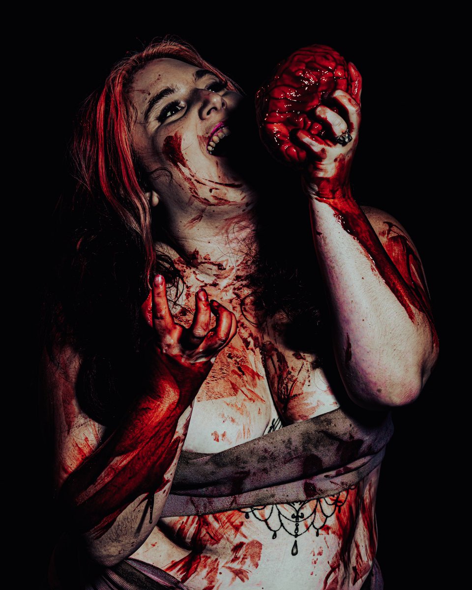 firstadekit's tweet image. The idea for this shoot sadly didn’t go to plan thanks to the great British weather. It should have been in a dimly lit dingy basement environment but it was rather wet, damp and cold! Maybe next time.

In frame: phoenix
Shot at: @farforeststudio