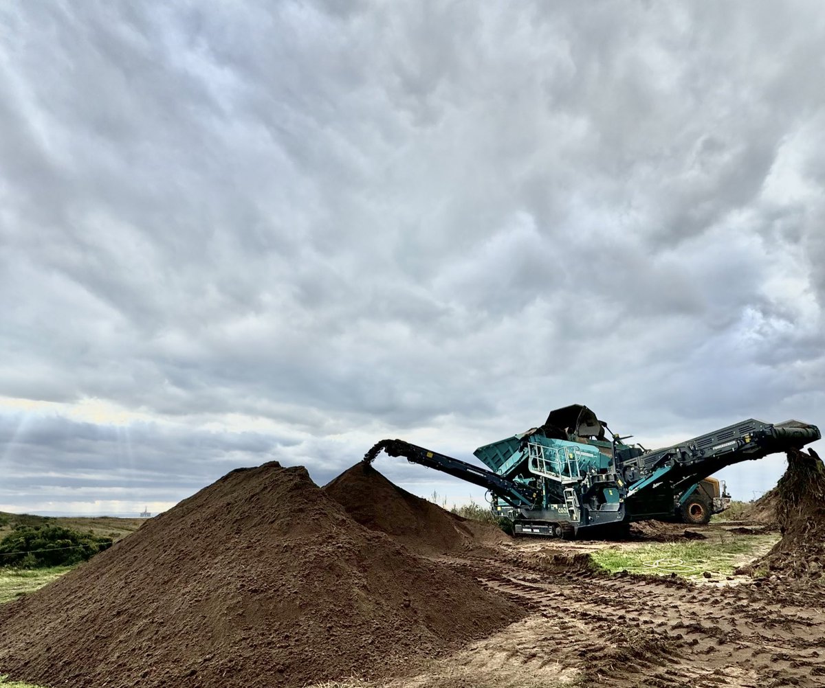 Gavin Neill tweet media