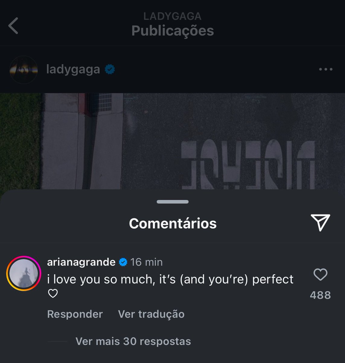 RDTLadyGaga's tweet photo. "Eu te amo tanto, ela é (e você é) perfeita" - Comentário de Ariana Grande no post de Lady Gaga sobre o lançamento de "Disease" no Instagram https://t.co/N2nSu638oS