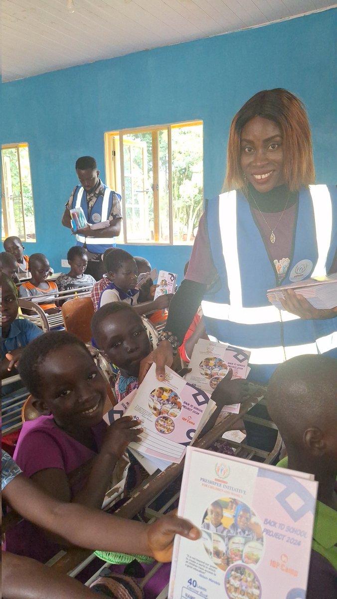 Preshi_Pee's tweet photo. In the words of #NelsonMandela...
~"It is not beyond our power to create a world in which all children have access to a good education."

#BackToSchoolProject2024 #PreshipeeInitiativeForChildrenAndWomen
#EducationInIDPCamp
#EdoState
#EducationCannotWait
#GivingSuccorToAll https://t.co/yEfNp7kBYD