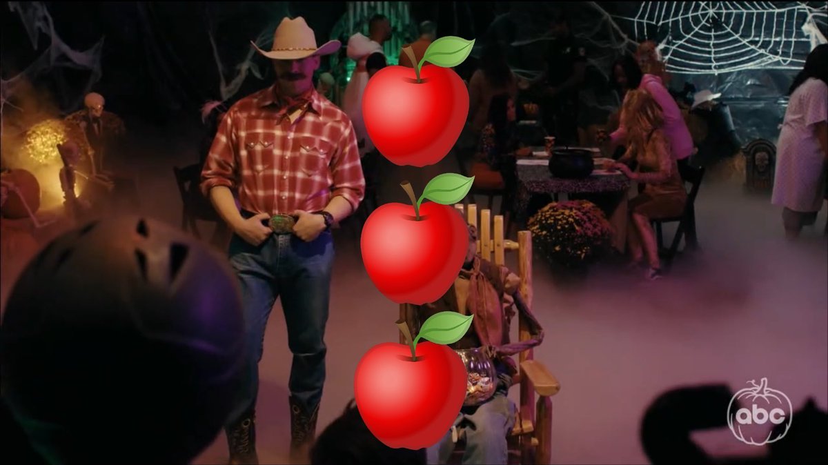 He's three apples tall 
#911onABC