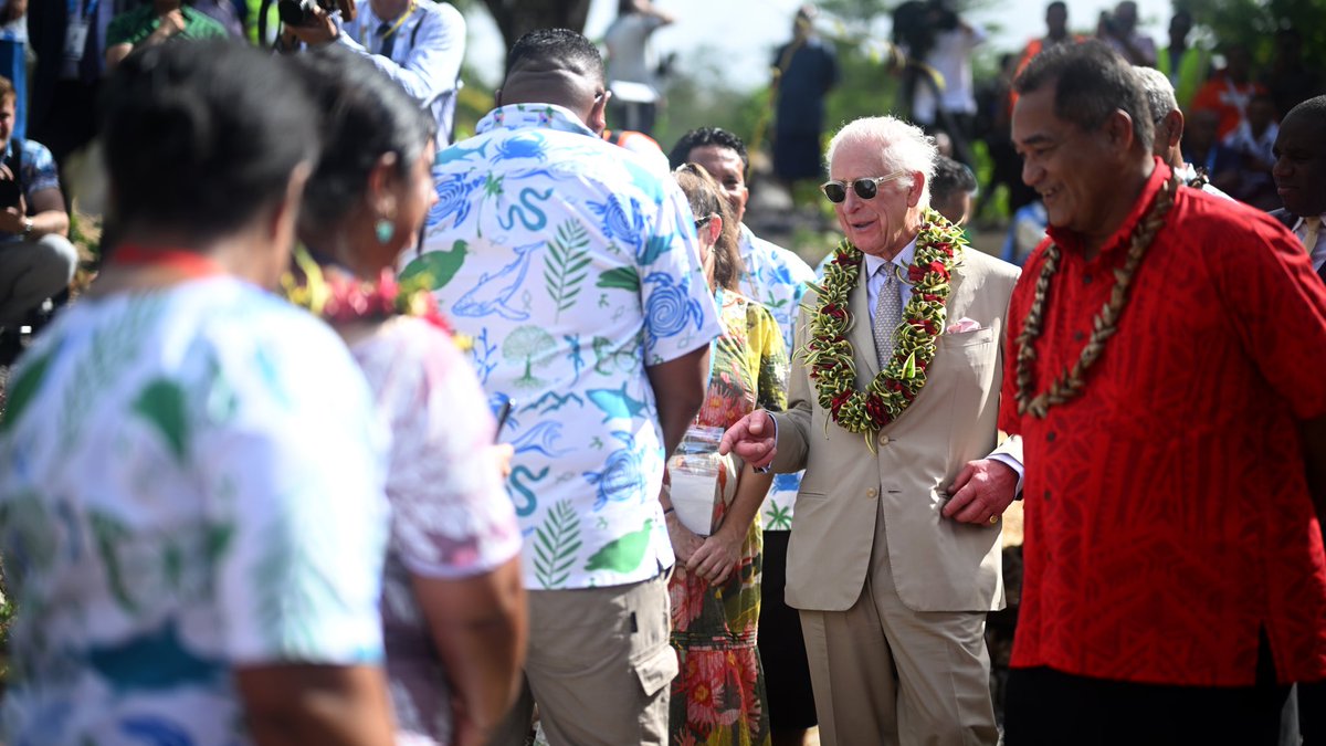 The Royal Family tweet media