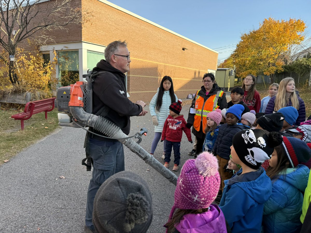 Nasim Askarinasab tweet media