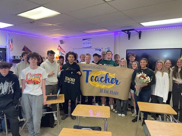 CHSBlueDemons's tweet photo. CONGRATULATIONS to the 2024-25 CHS Teacher of the Year..... MS. KAMREN HARRIS-GILLIAM!!!

We are so fortunate to have you as a part of the team at CHS! https://t.co/AB1cTl8Vz9